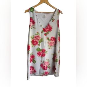 Everly Short Floral Dress Size Medium